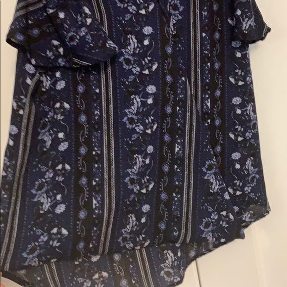 Blue Floral Blouse - Picture 4 of 5